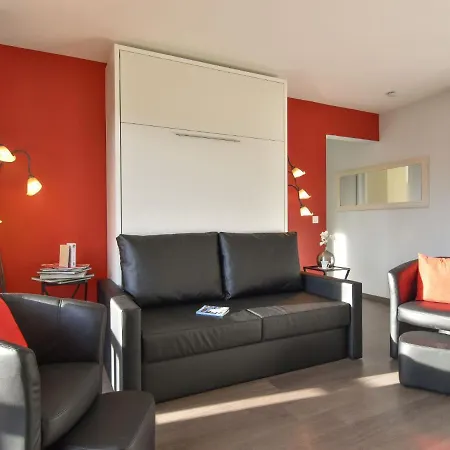 Baccara By Interhome * ドーヴィル