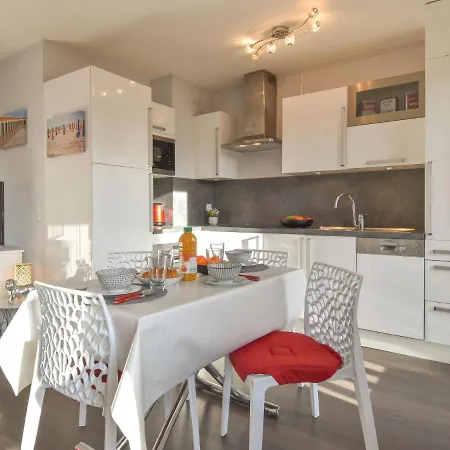 Baccara By Interhome アパート